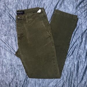American Eagle Outfitters 360° Extreme Flex Olive Chinos